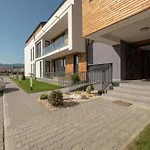 Royal Class Apart Complex Uno Residence