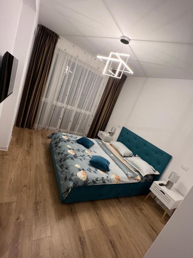 Royal Class Complex Uno Apartment